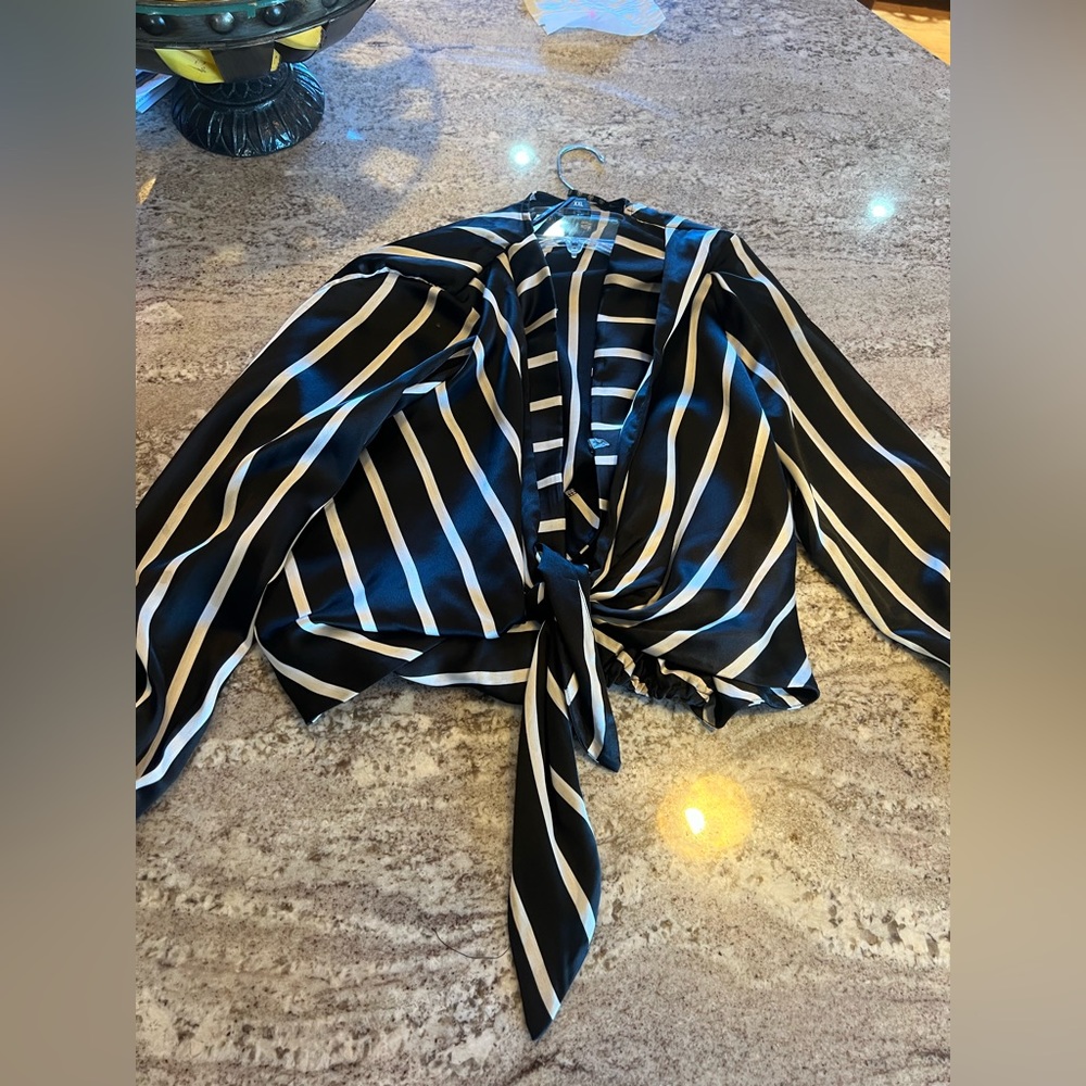 Long sleeve top